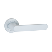 Aluminium deurklink op ronde rozet R-210 wit