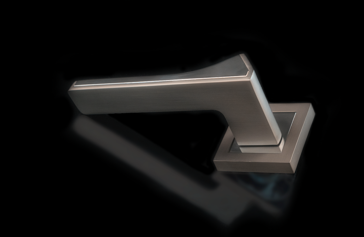 Deurklink model '740' met vierkante rozet van zamak in spacegrijs voor deuren